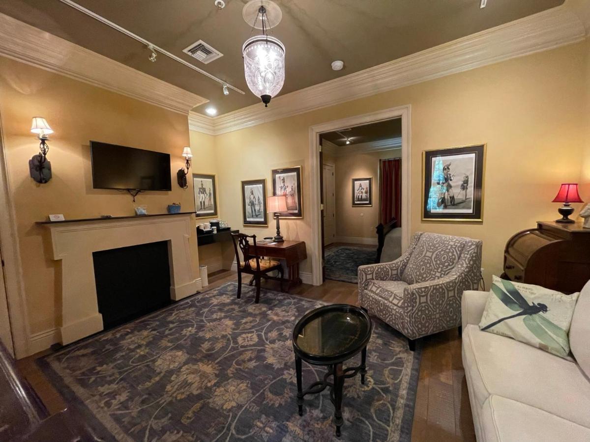 The Inn At Houmas House Estate Darrow Bagian luar foto